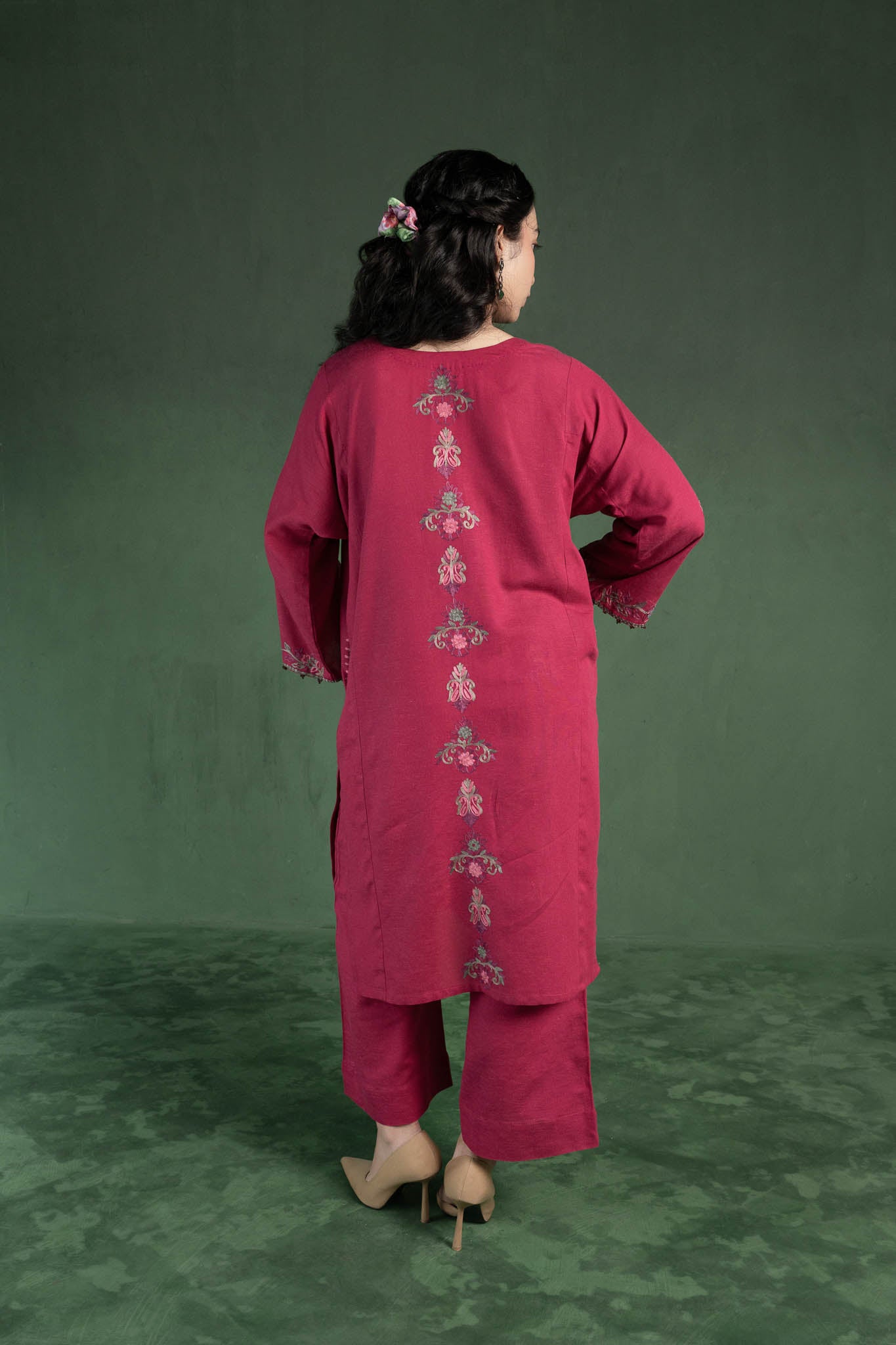 Poeny - Amaranth Pheran Set