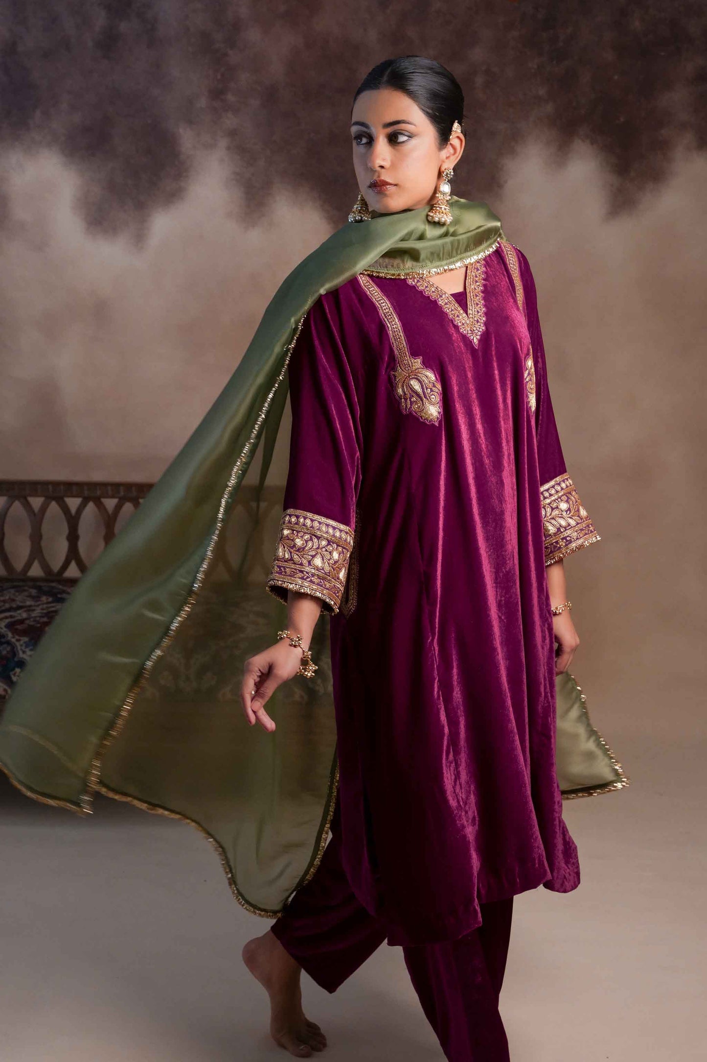 Turaco - Purple Pheran Set