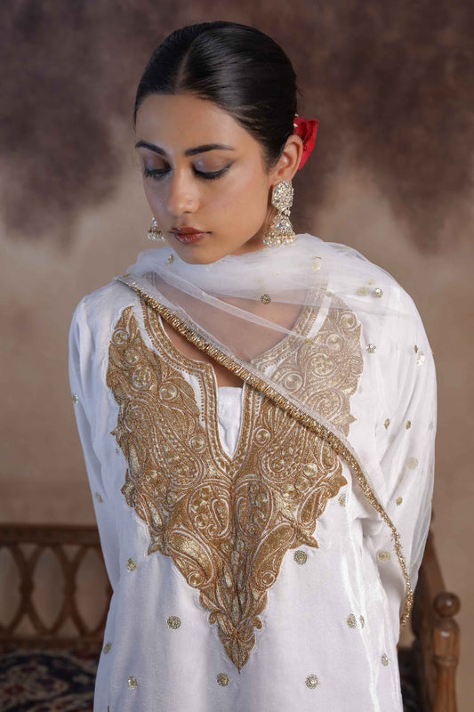 Albatross - White and Brown Pheran Set