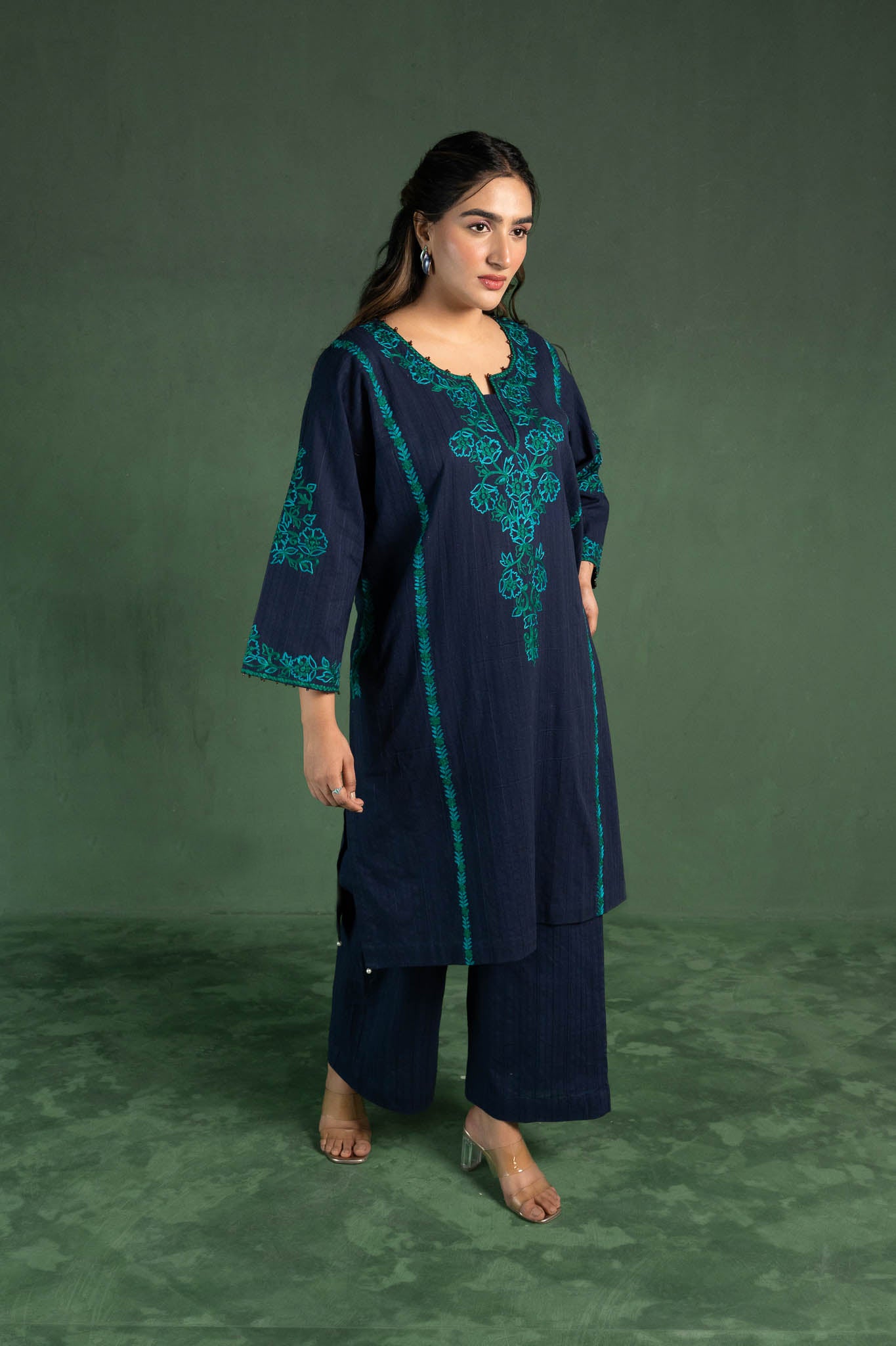 Hydrangea - Blue Pheran Set