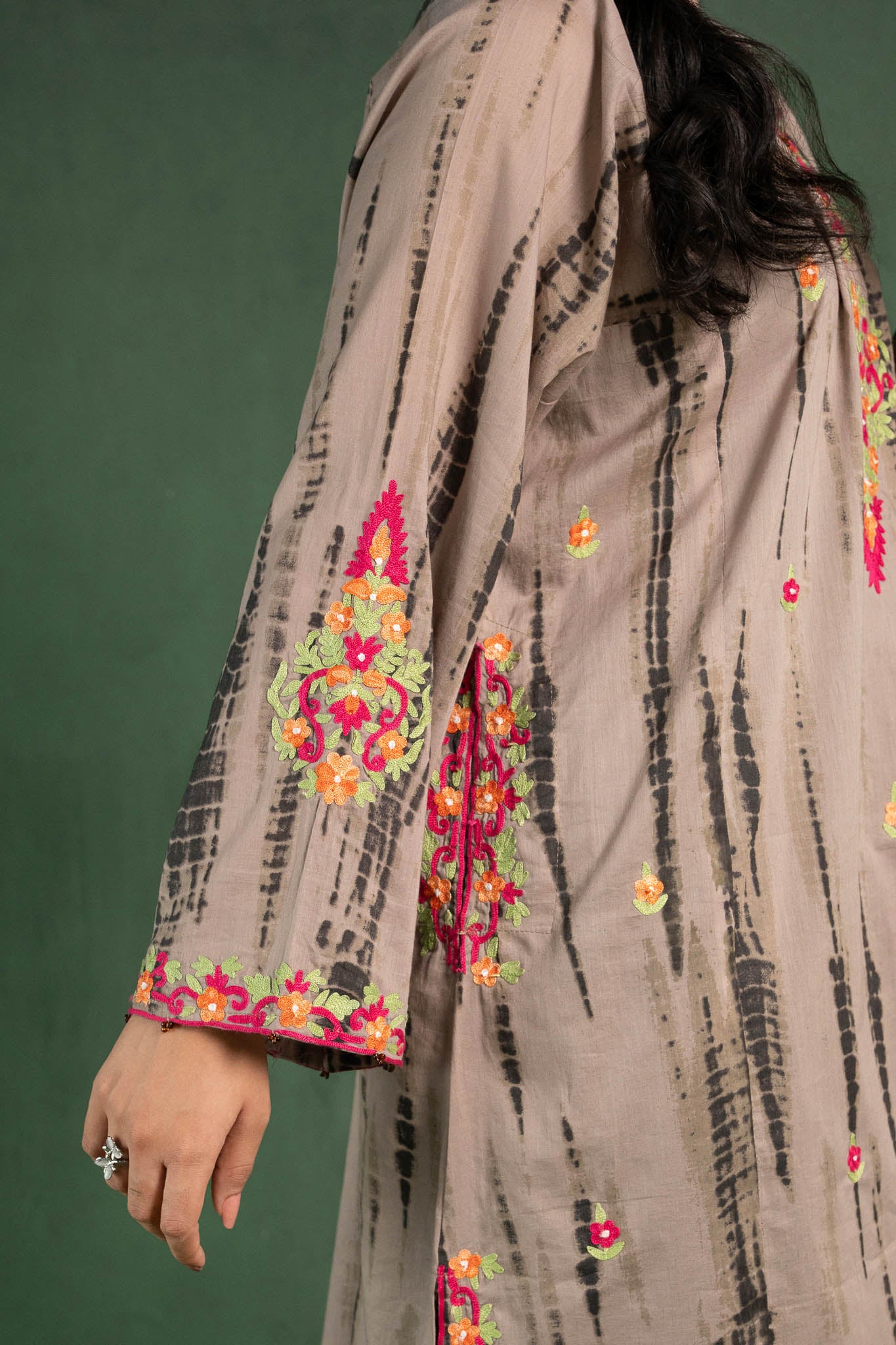 Brunia - Light Brown Tie n Dye Pheran Set