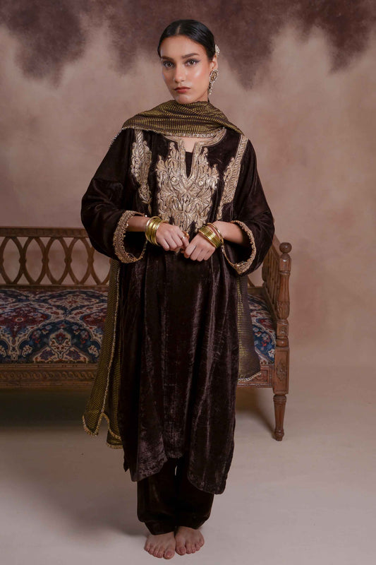 Jacana - Brown Pheran Set