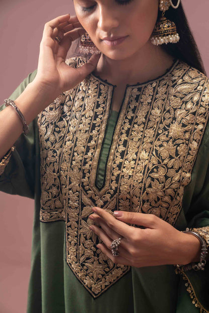 Spring Fern - Green Pheran Set