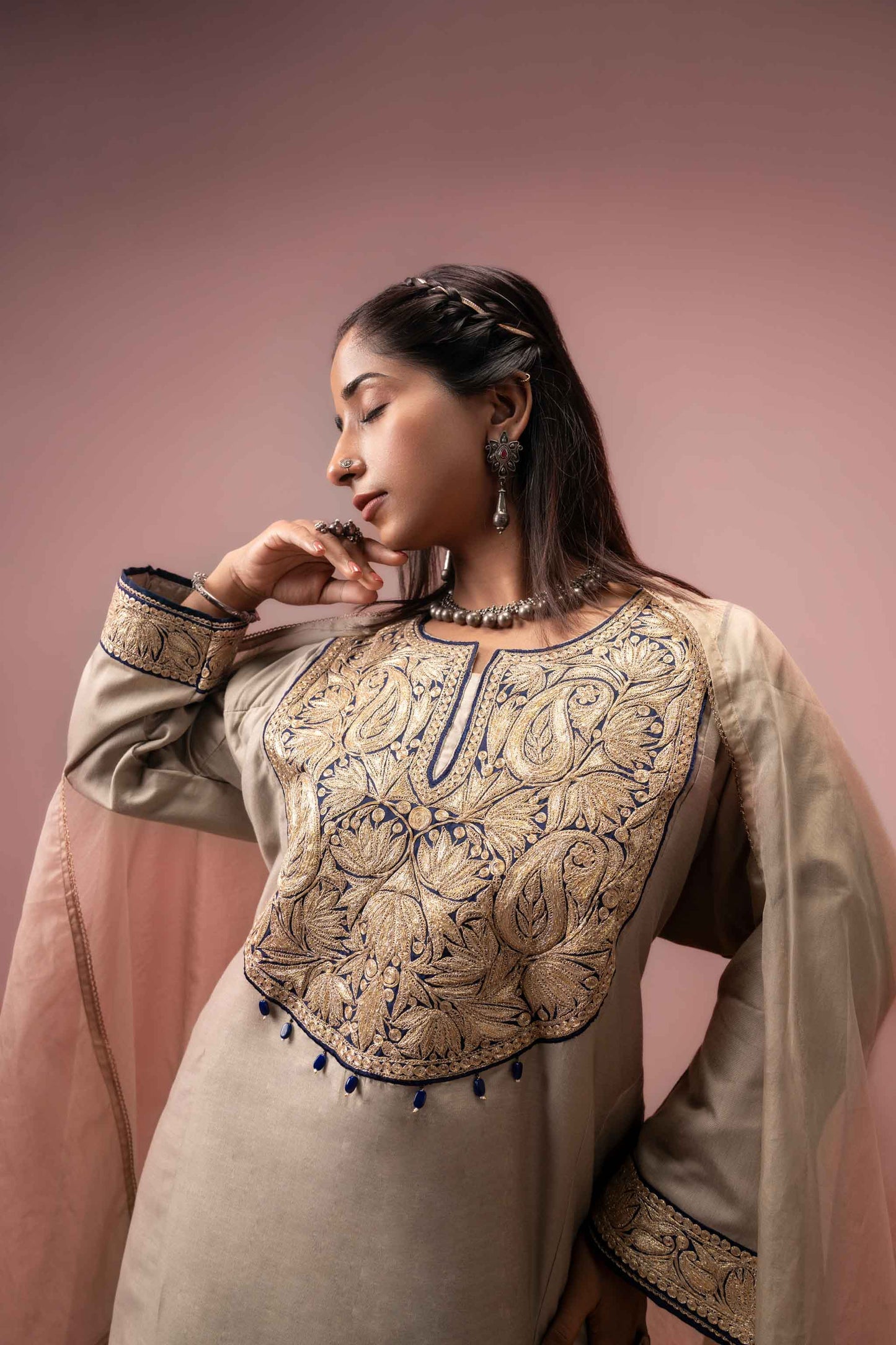 Lunar Heritage - Greige Pheran Set