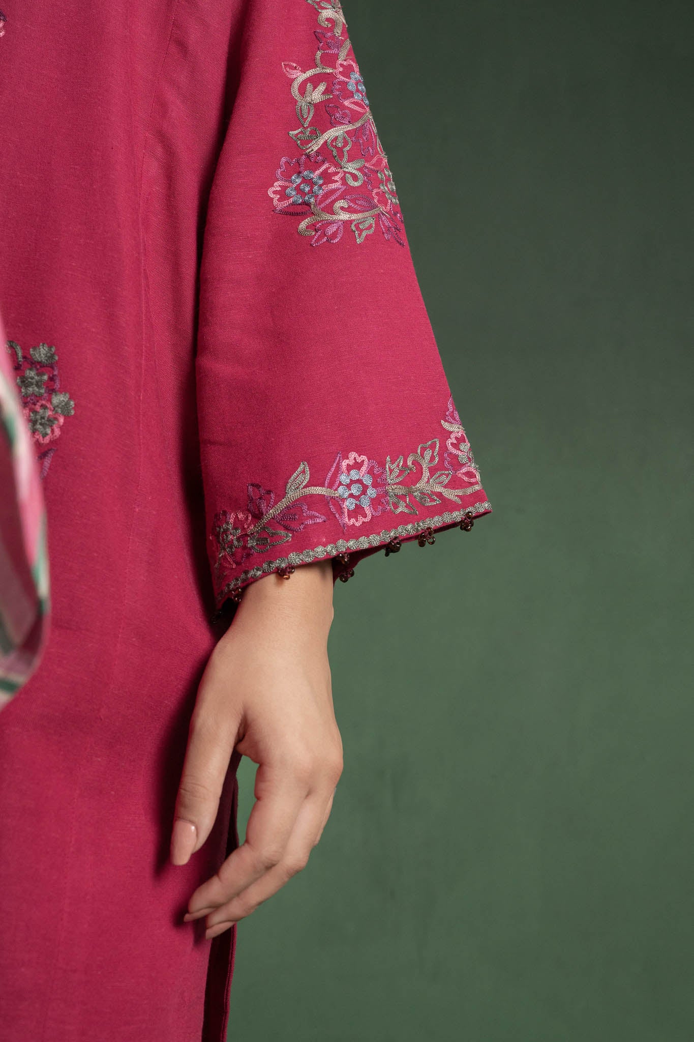Poeny - Amaranth Pheran Set