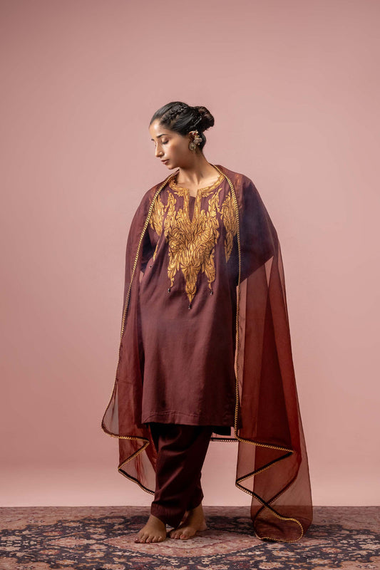 Regal Mulberry - Maroon Pheran Set