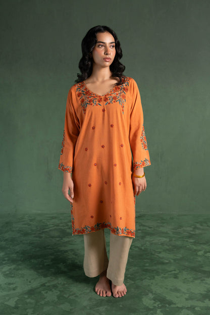Gazania - Peach & Beige Pheran Set