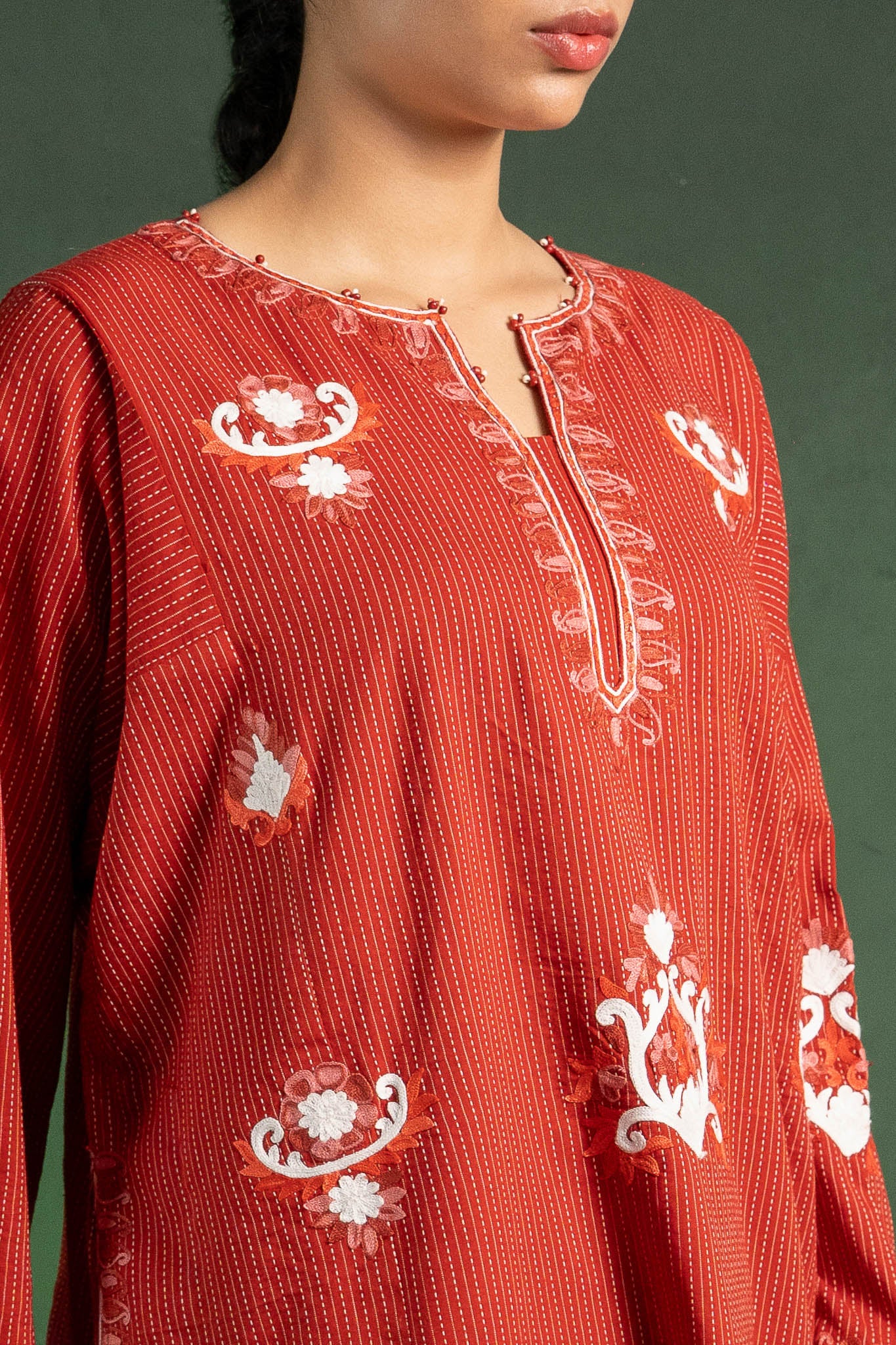 Celosia - Red Pheran Set