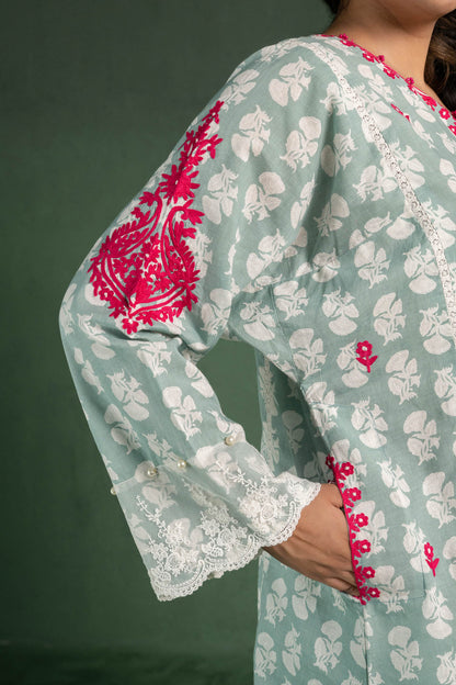 Delphinium - Turquoise Green Pheran Set