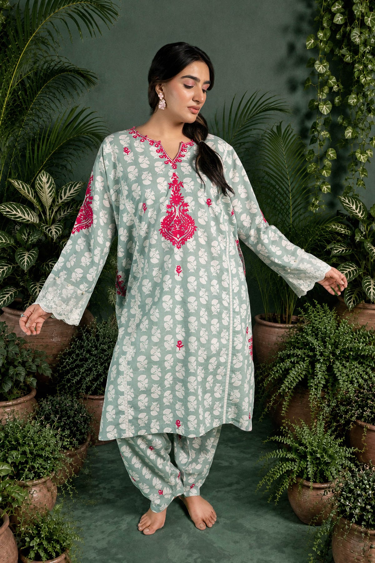 Delphinium - Turquoise Green Pheran Set